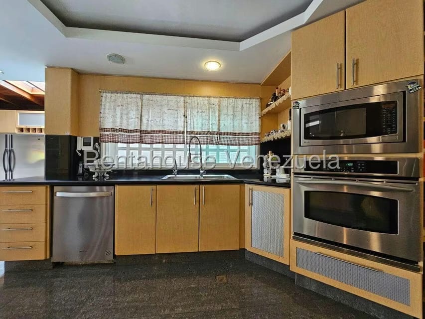 Casa (Duplex) en Venta en La Lagunita Country Club, Distrito Metropolitano - 21