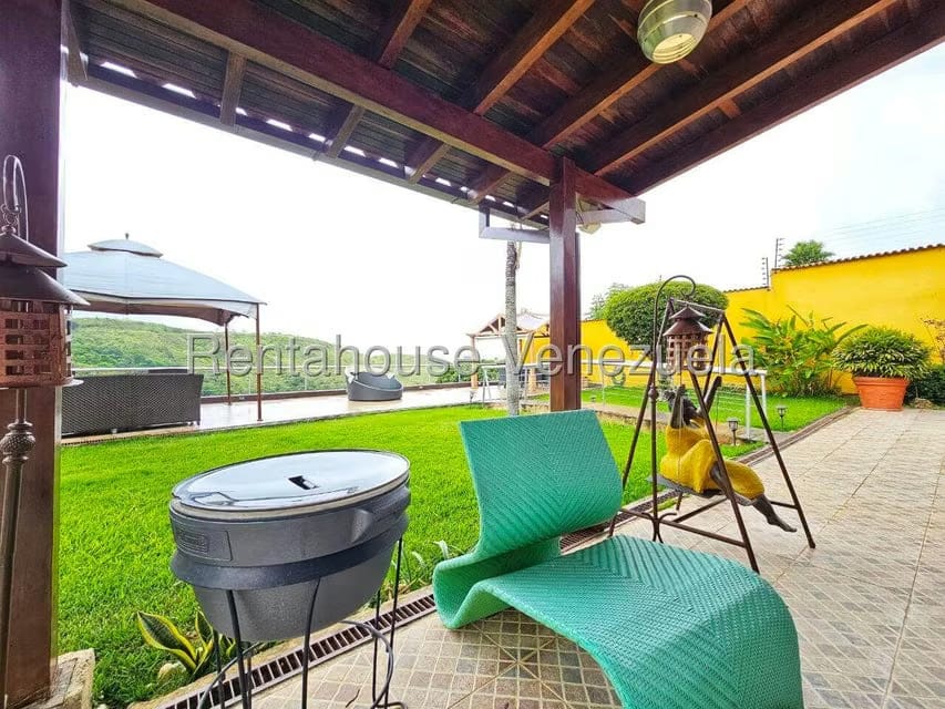 Casa (Duplex) en Venta en La Lagunita Country Club, Distrito Metropolitano - 49
