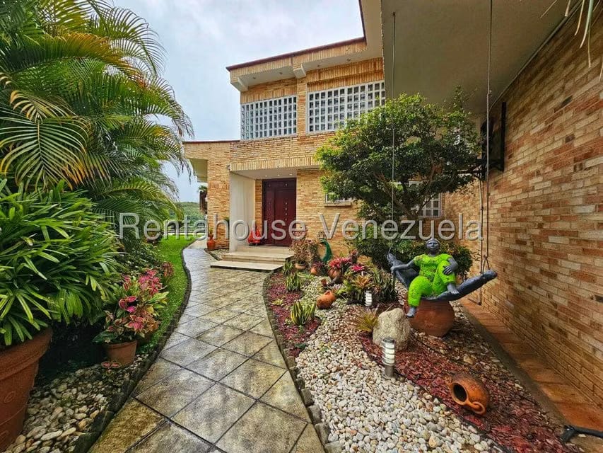 Casa (Duplex) en Venta en La Lagunita Country Club, Distrito Metropolitano - 51