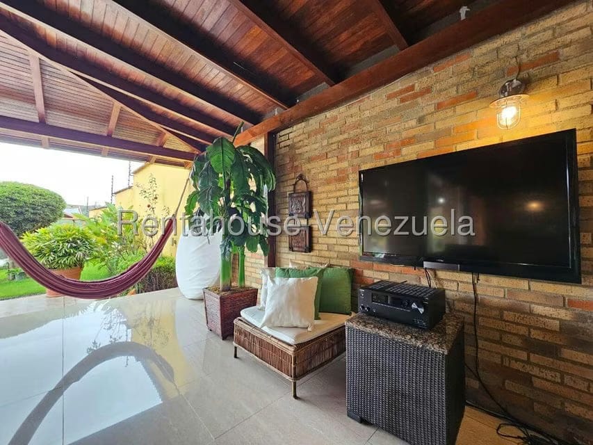 Casa (Duplex) en Venta en La Lagunita Country Club, Distrito Metropolitano - 53