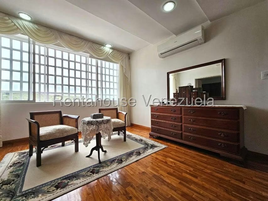 Casa (Duplex) en Venta en La Lagunita Country Club, Distrito Metropolitano - 64