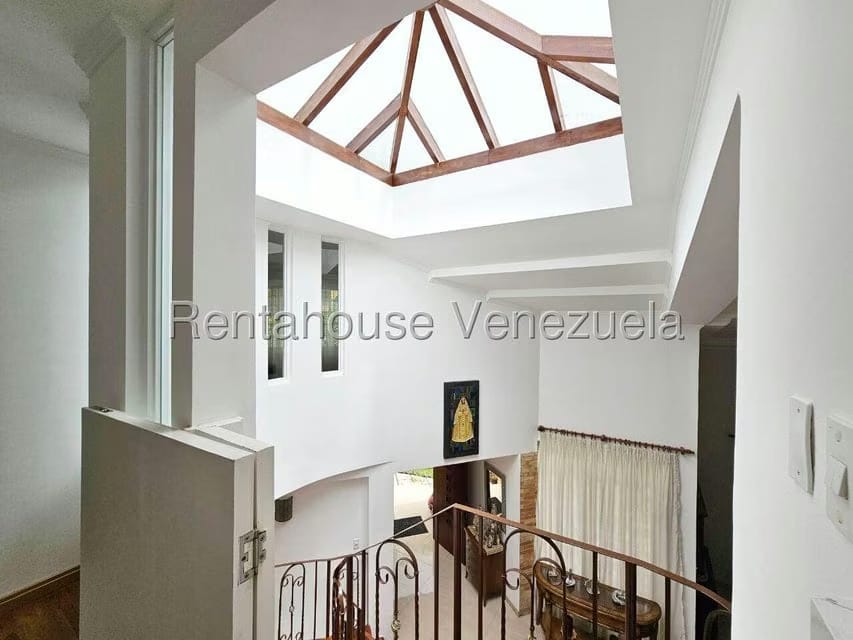 Casa (Duplex) en Venta en La Lagunita Country Club, Distrito Metropolitano - 66