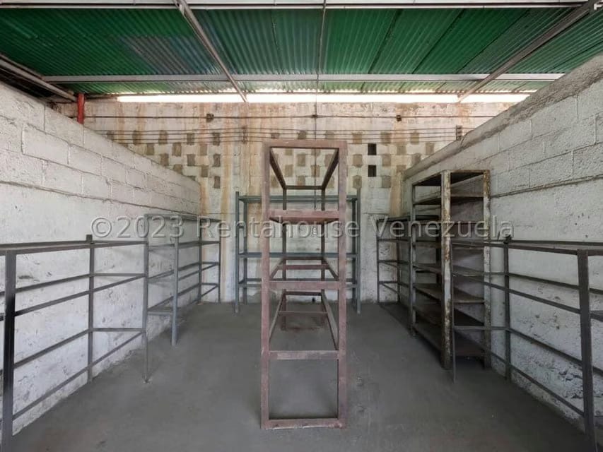 Comercial (Galpon - Deposito) en Venta en Parroquia Juan de Villegas, Lara - 8