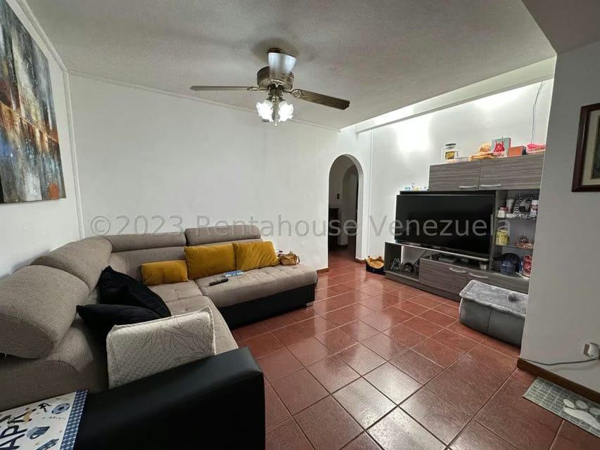 Casa (Multipes Niveles) en Venta en El Cafetal, Distrito Metropolitano - 23