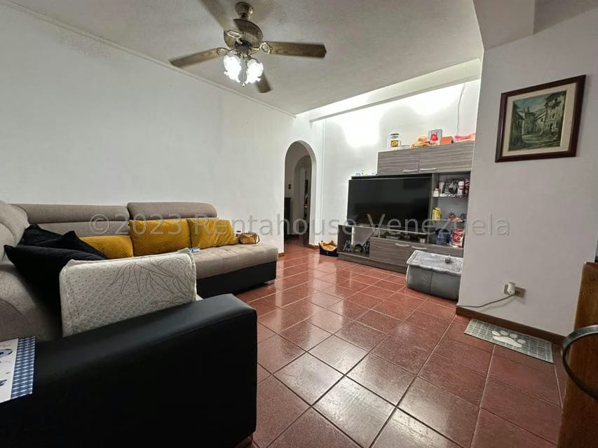 Casa (Multipes Niveles) en Venta en El Cafetal, Distrito Metropolitano - 24