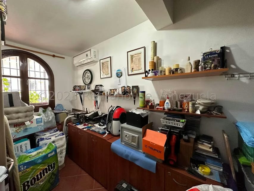 Casa (Multipes Niveles) en Venta en El Cafetal, Distrito Metropolitano - 38