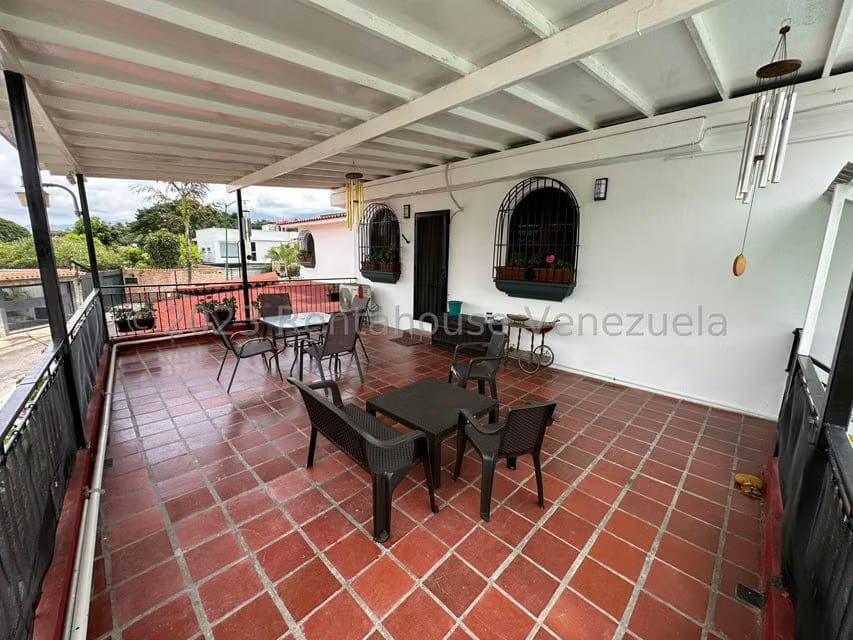 Casa (Multipes Niveles) en Venta en El Cafetal, Distrito Metropolitano - 52