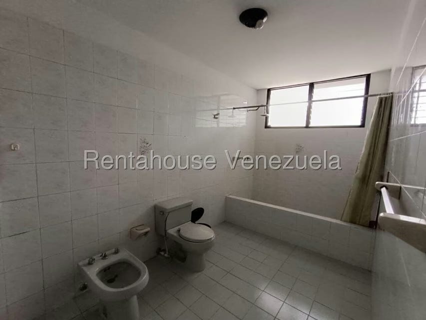 Apartamento (Duplex) en Venta en La Granja, Carabobo - 18