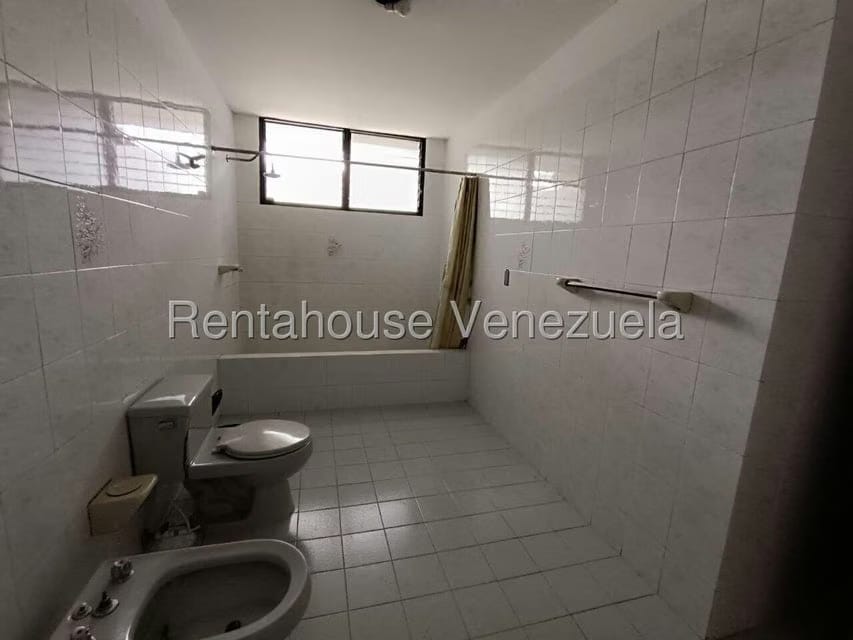 Apartamento (Duplex) en Venta en La Granja, Carabobo - 19