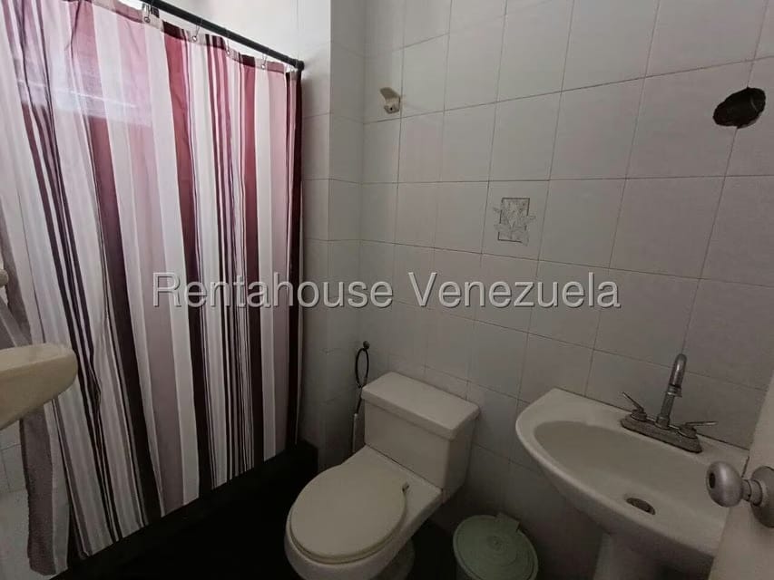 Apartamento (Duplex) en Venta en La Granja, Carabobo - 22
