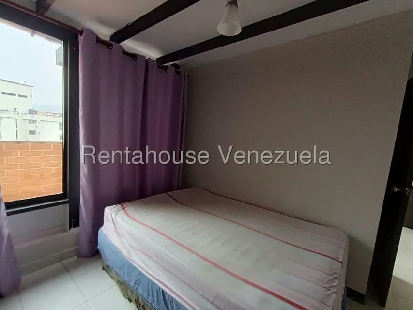 Apartamento (Duplex) en Venta en La Granja, Carabobo - 27