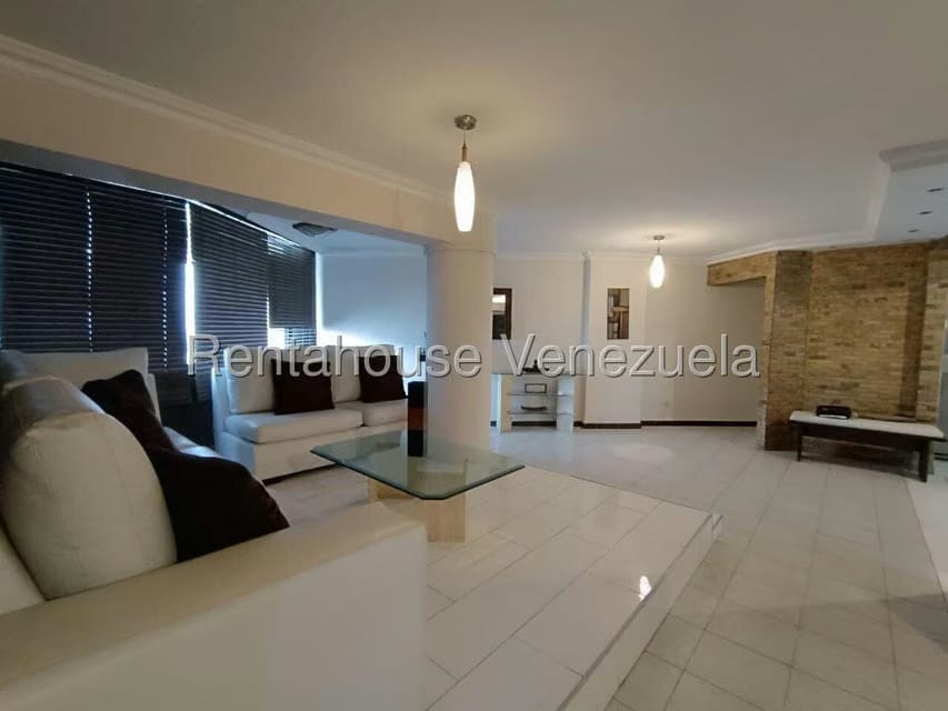 Apartamento (Duplex) en Venta en La Granja, Carabobo - 5