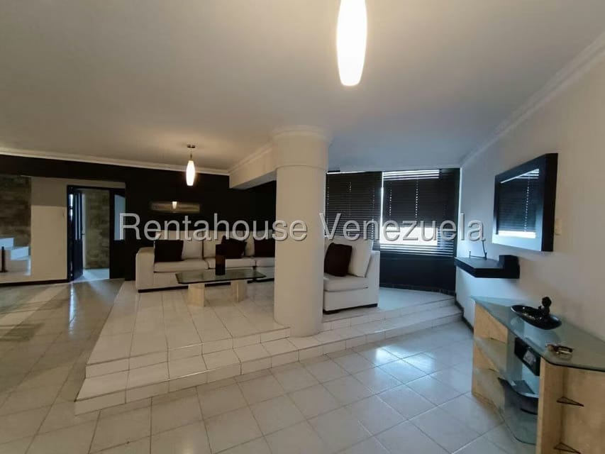 Apartamento (Duplex) en Venta en La Granja, Carabobo - 6