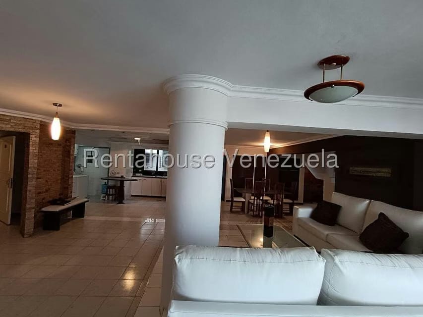 Apartamento (Duplex) en Venta en La Granja, Carabobo - 7