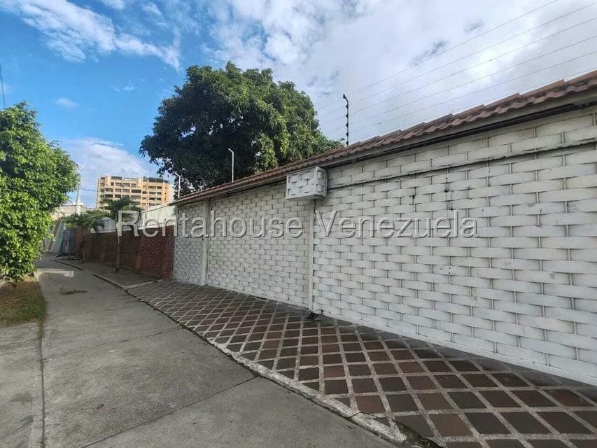 Casa (1 Nivel) en Venta en Caraballeda, Vargas - 2