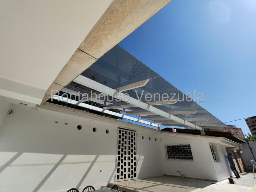 Casa (1 Nivel) en Venta en Caraballeda, Vargas - 12