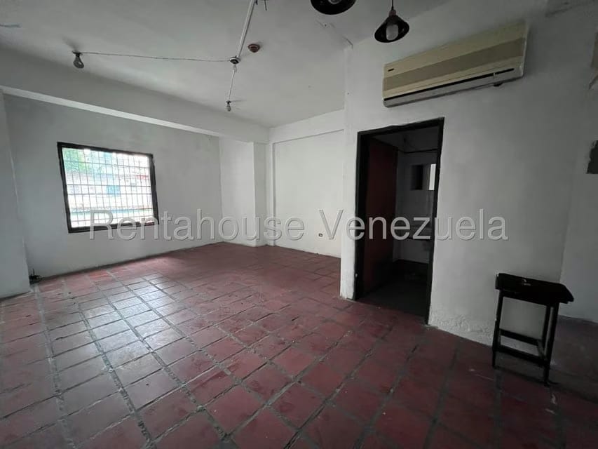 Comercial (Local Comercial) en Alquiler en El Recreo, Aragua - 11