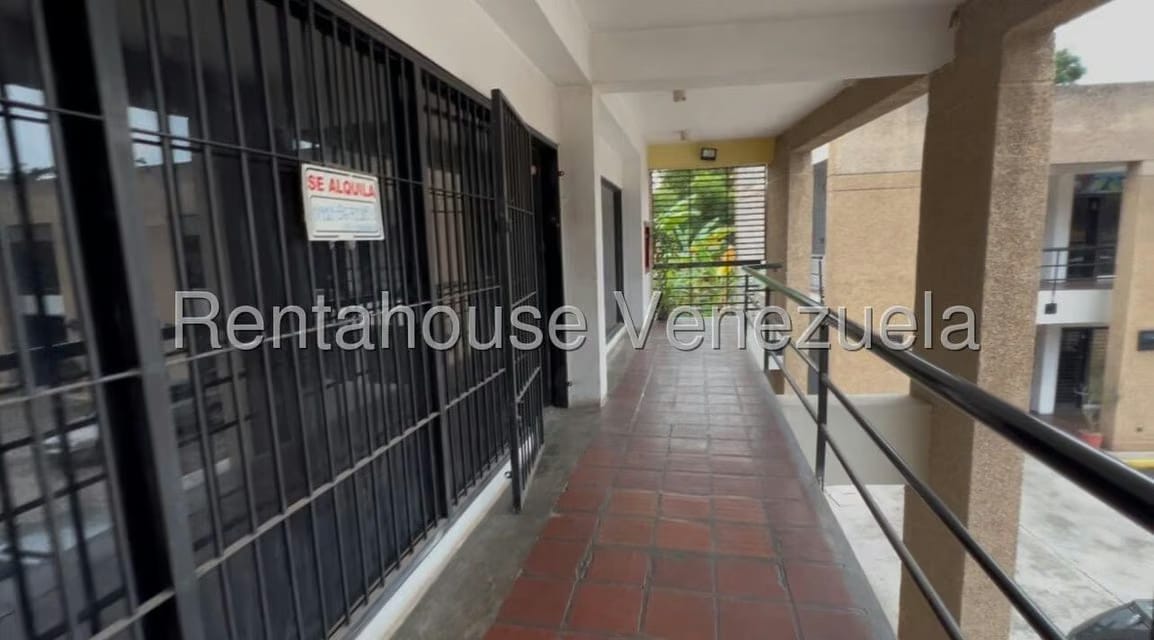 Comercial (Local Comercial) en Alquiler en El Recreo, Aragua - 4