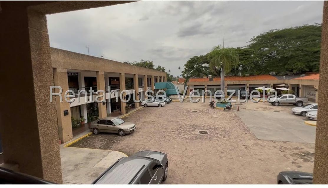 Comercial (Local Comercial) en Alquiler en El Recreo, Aragua - 5
