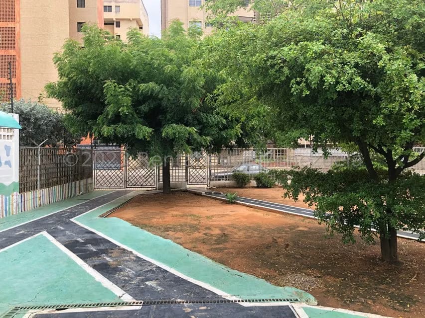 Comercial (Local Comercial) en Alquiler en Tierra Negra, Zulia - 3