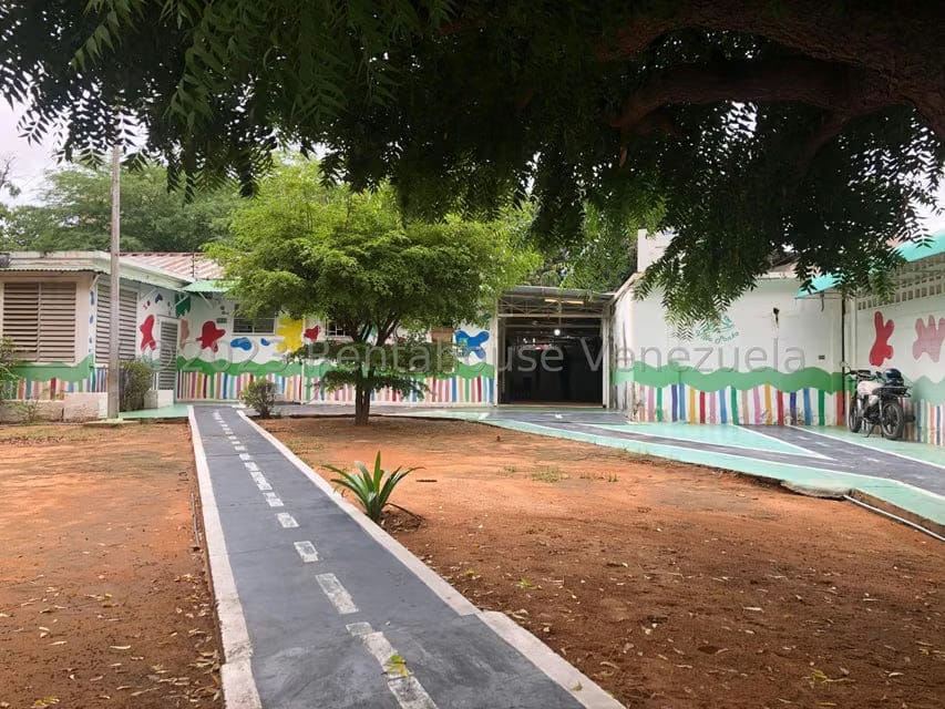 Comercial (Local Comercial) en Alquiler en Tierra Negra, Zulia - 5