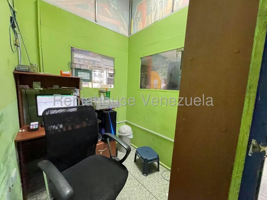 Negocios y Empresas (Ferreteria) en Venta en La Coromoto, Aragua - 52