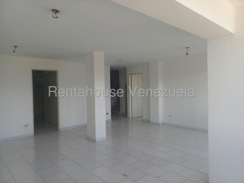 Apartamento (Duplex) en Venta en Lomas de La Trinidad, Distrito Metropolitano
