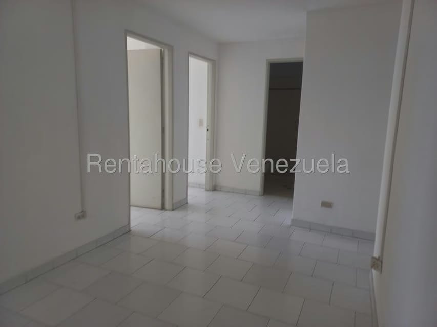 Apartamento (Duplex) en Venta en Lomas de La Trinidad, Distrito Metropolitano - 12