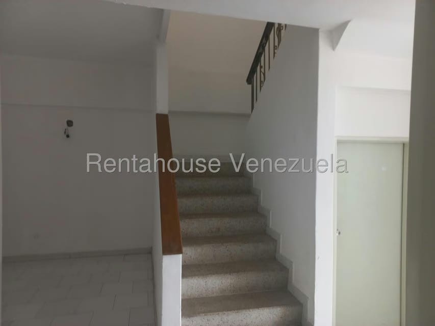 Apartamento (Duplex) en Venta en Lomas de La Trinidad, Distrito Metropolitano - 7