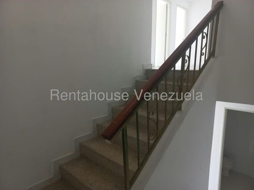Apartamento (Duplex) en Venta en Lomas de La Trinidad, Distrito Metropolitano - 8
