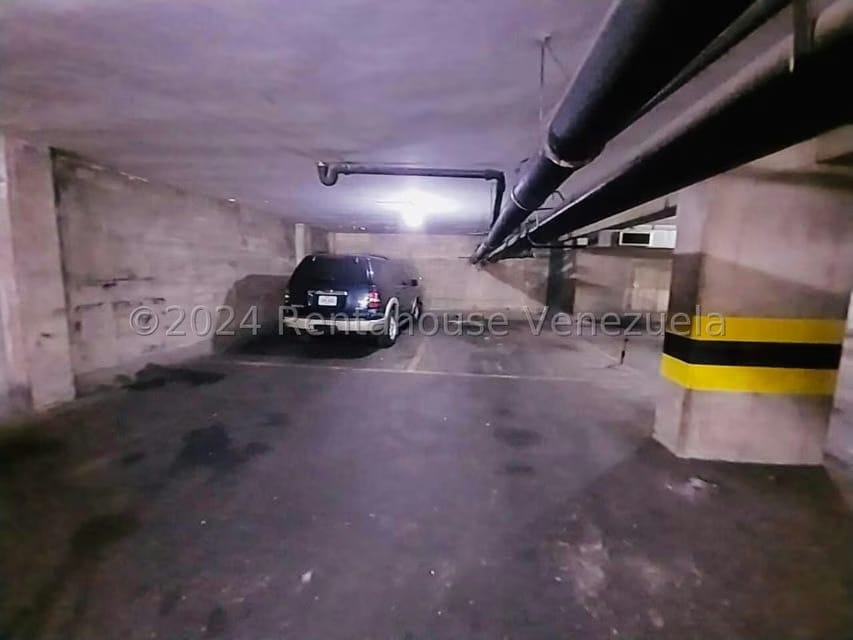 Apartamento (1 Nivel) en Venta en El Marques, Distrito Metropolitano - 38