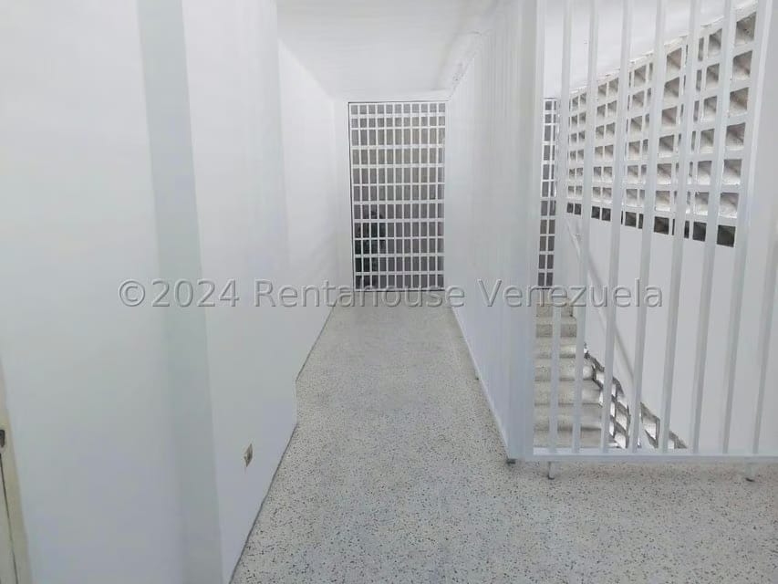 Apartamento (1 Nivel) en Venta en El Marques, Distrito Metropolitano - 6