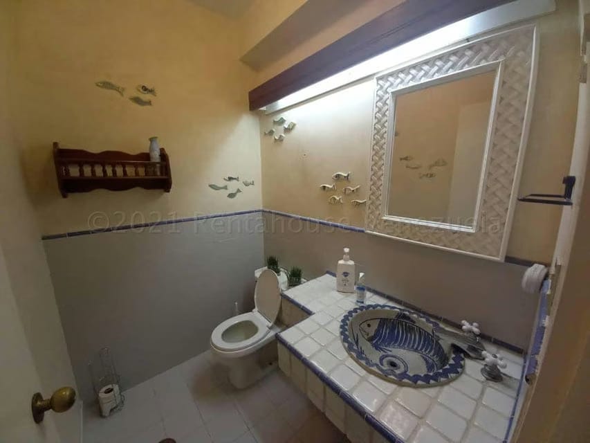Casa (Multipes Niveles) en Venta en La Lagunita Country Club, Distrito Metropolitano - 20