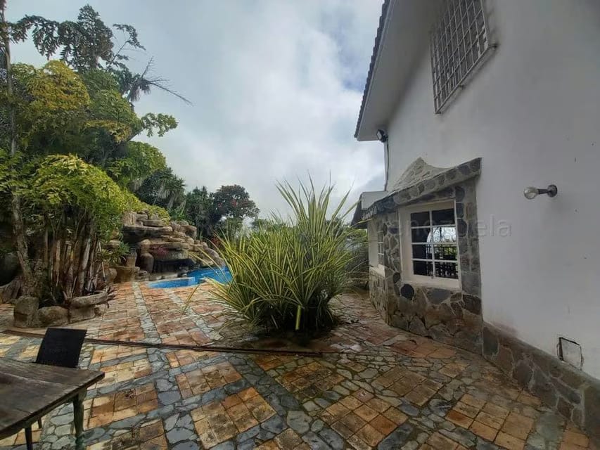 Casa (Multipes Niveles) en Venta en La Lagunita Country Club, Distrito Metropolitano - 30