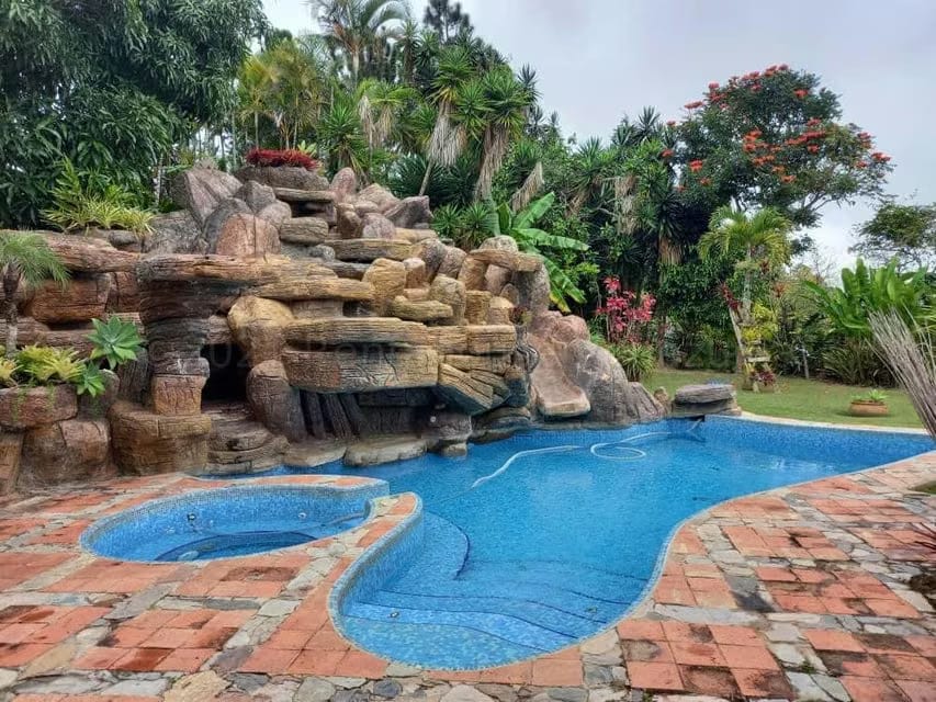 Casa (Multipes Niveles) en Venta en La Lagunita Country Club, Distrito Metropolitano - 35