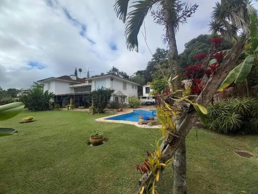 Casa (Multipes Niveles) en Venta en La Lagunita Country Club, Distrito Metropolitano - 40