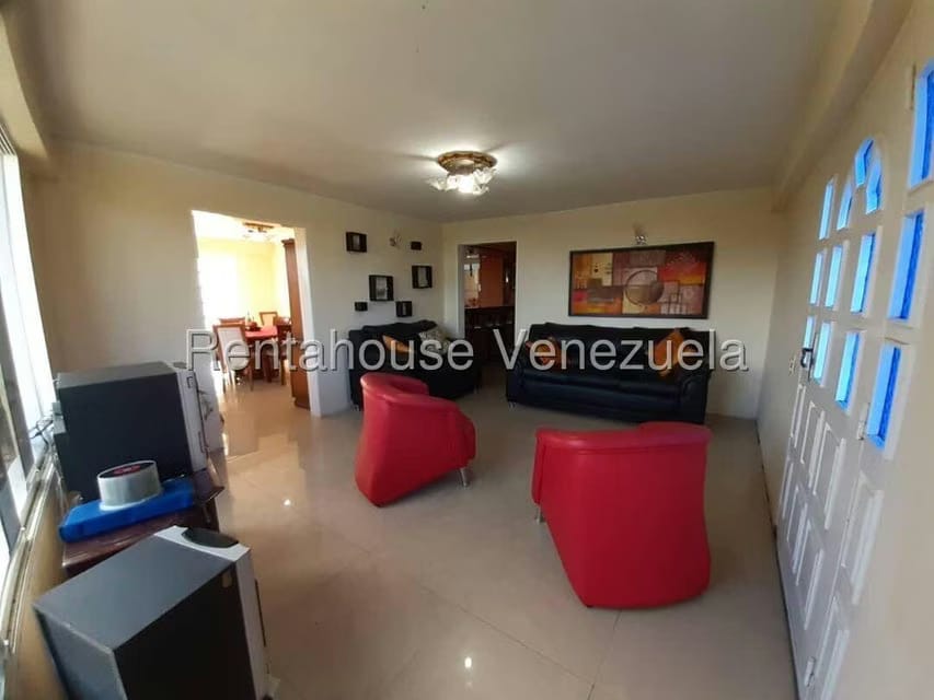 Casa (1 Nivel) en Alquiler en El Junko Country Club, Vargas - 3