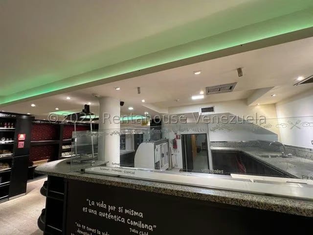LOCAL COMERCIAL EN VENTA – YENNIEF ROJAS - 6