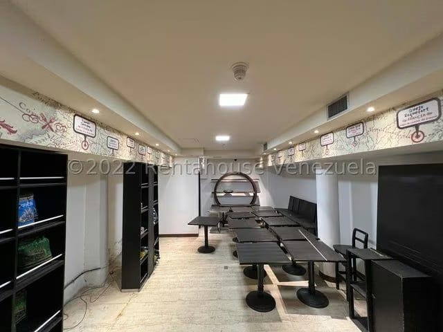 LOCAL COMERCIAL EN VENTA – YENNIEF ROJAS - 10