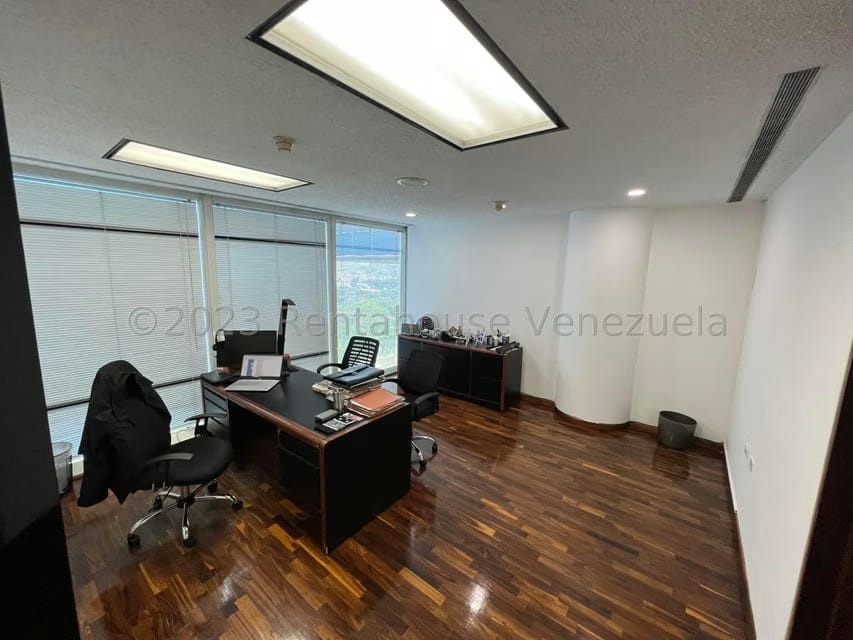 Comercial (Oficina) en Venta en Los Palos Grandes, Distrito Metropolitano - 6