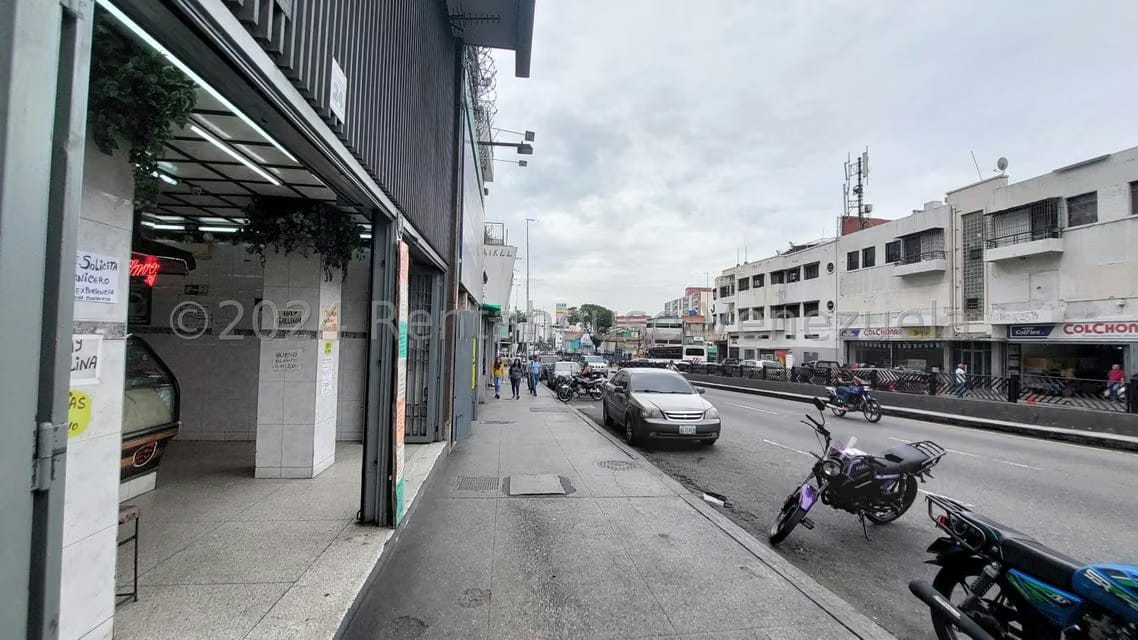 Comercial (Local Comercial) en Venta en Catia, Distrito Metropolitano
