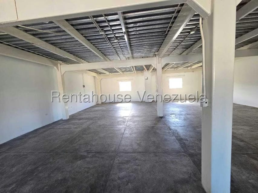 Comercial (Local Comercial) en Alquiler en Mariperez, Distrito Metropolitano - 12