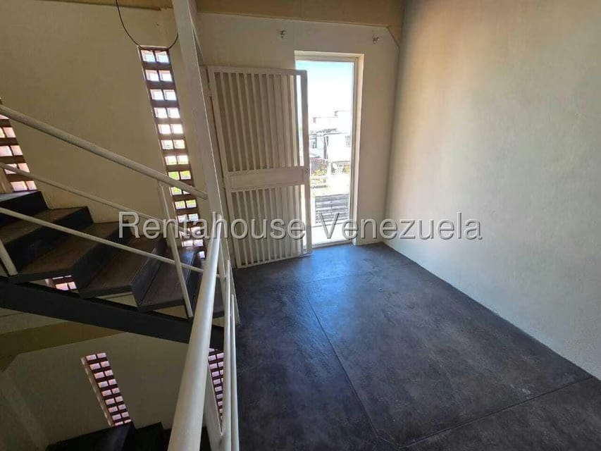 Comercial (Local Comercial) en Alquiler en Mariperez, Distrito Metropolitano - 6