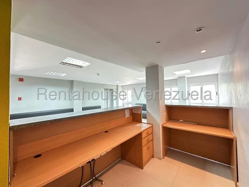 Comercial (Edificio) en Alquiler en Centro, Falcon - 11