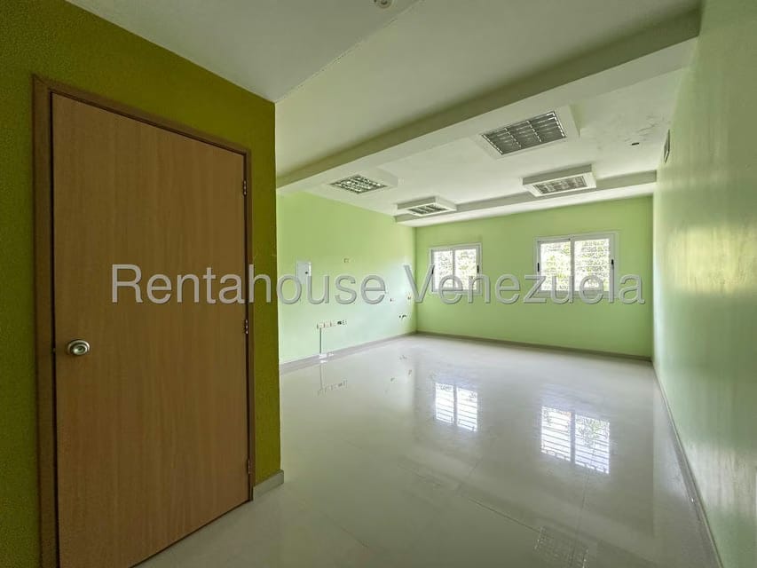 Comercial (Edificio) en Alquiler en Centro, Falcon - 15