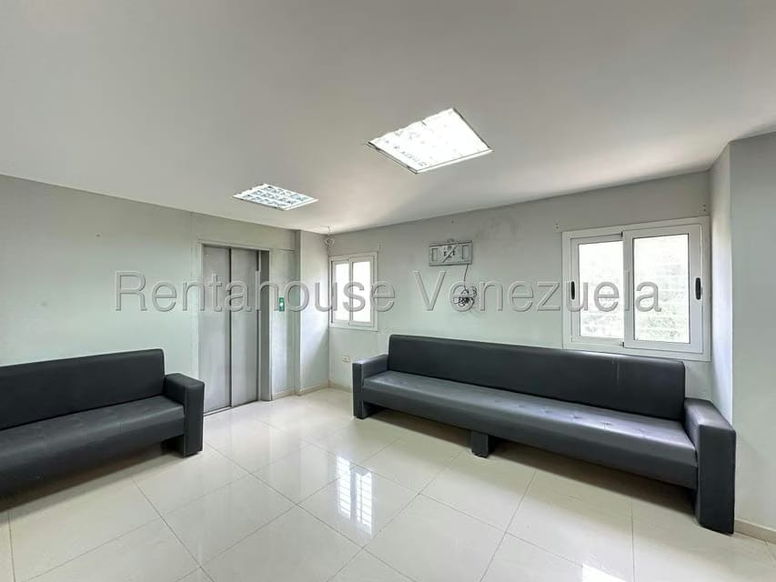 Comercial (Edificio) en Alquiler en Centro, Falcon - 10