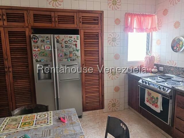 Casa (Multipes Niveles) en Venta en Colinas de Santa Monica, Distrito Metropolitano - 27