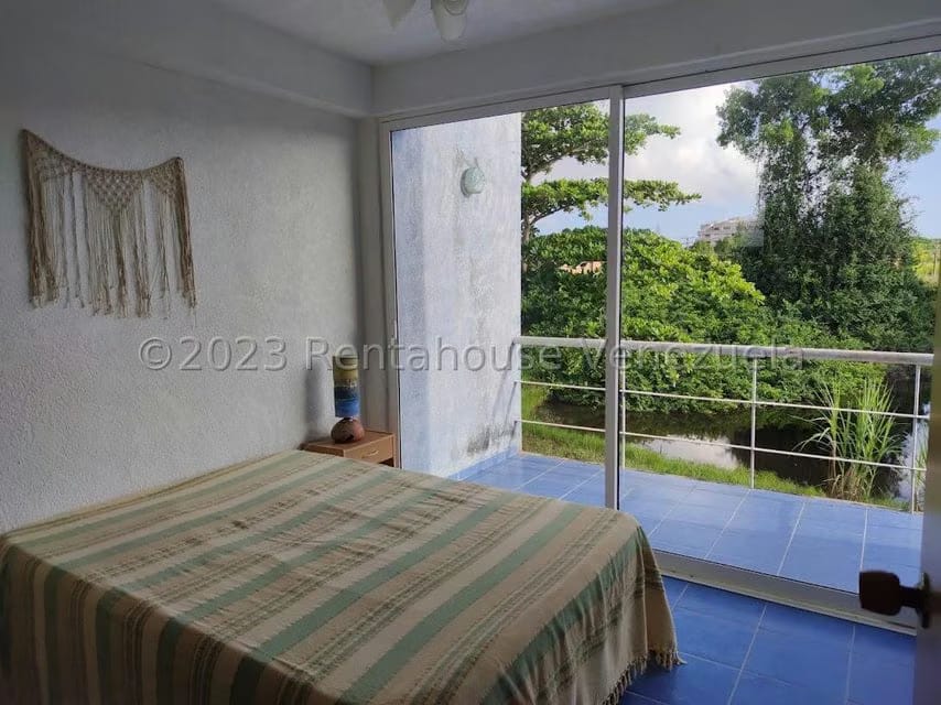 Townhouse (Multiples Niveles) en Venta en Los Canales de Rio Chico, Miranda - 16
