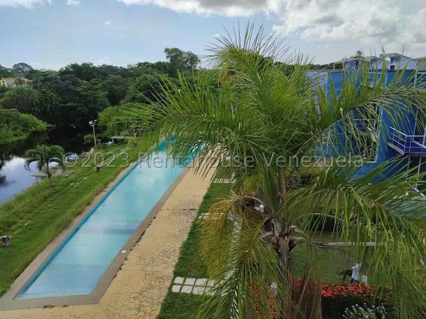 Townhouse (Multiples Niveles) en Venta en Los Canales de Rio Chico, Miranda - 27