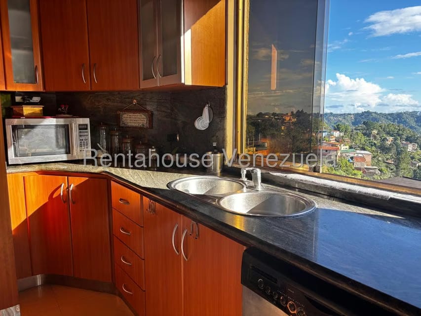 Casa (1 Nivel) en Venta en Lomas del Halcon, Distrito Metropolitano - 12